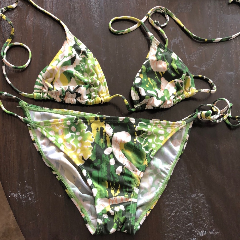 Camo bikini